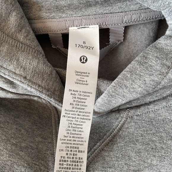 ❤️ Lululemon All Yours Hoodie Size 8 Grey NWT - Picture 4 of 7